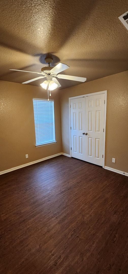 Building Photo - 3 Bedroom / 2 Bath Duplex – Near Fort Hood – Killeen, TX