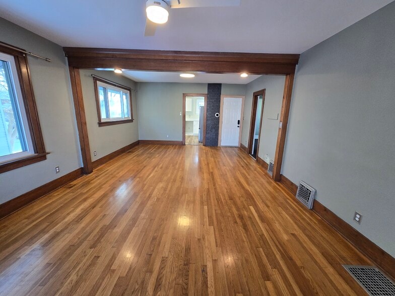 living room - 1019 Widdicomb Ave NW