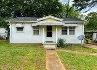 Building Photo - 10 Yellowstone Dr