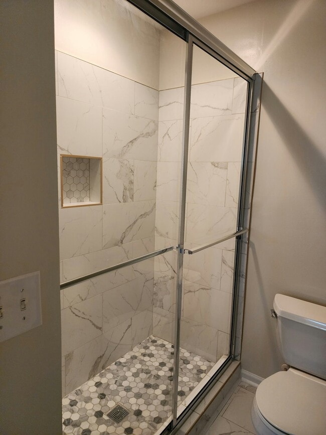 Building Photo - 1764 Lake Wateree Dr