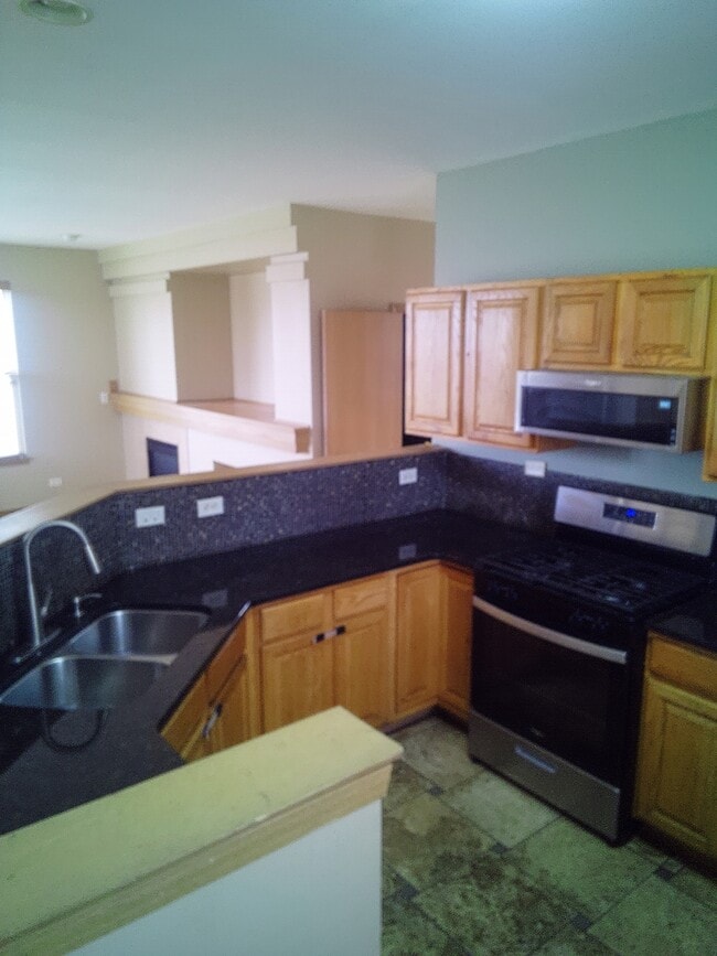 Building Photo - 3230 Holden Cir