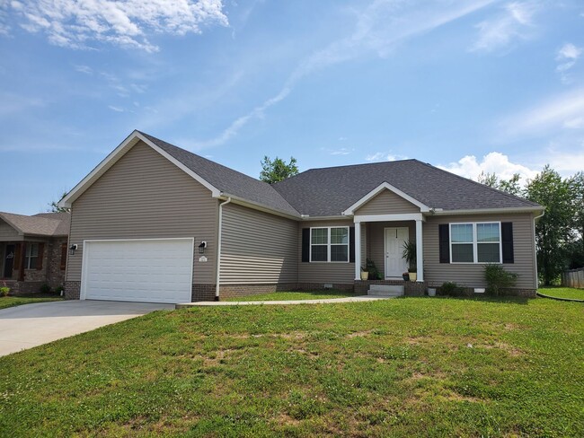 Primary Photo - 3 Bedroom, 2 Bath, 2 Car Garage