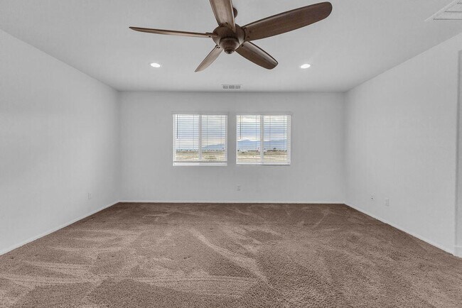 Building Photo - 83325 White Stallion Rd