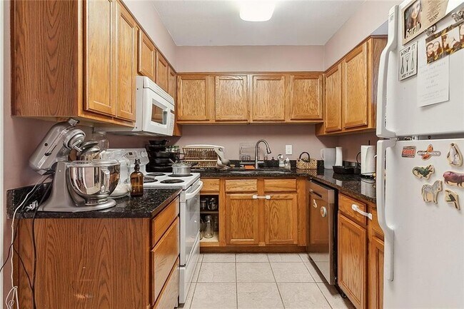 Building Photo - 2500 Houma Blvd