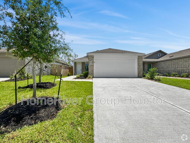 Building Photo - 5830 Starling Dr