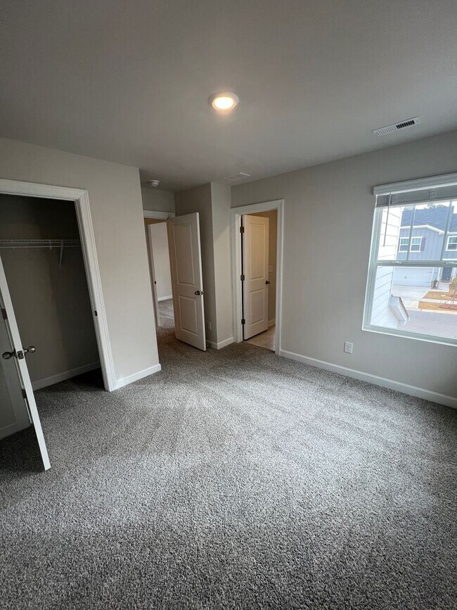 Building Photo - 3 Bedroom, 2.5 Bath Brand New Home for Rent (MONROE)