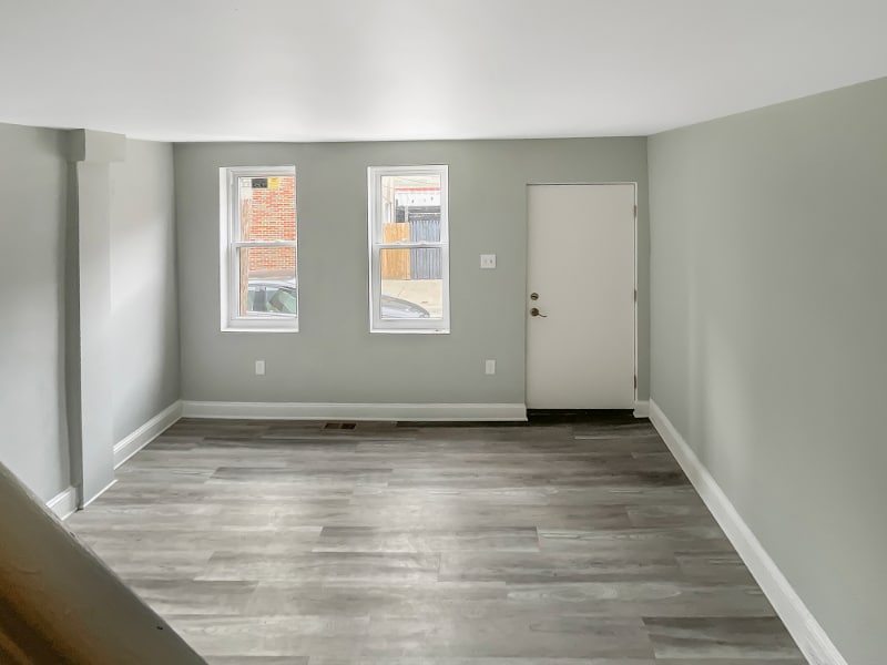 Building Photo - 160 McClellan St