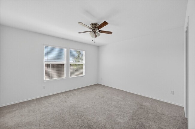 Building Photo - 4417 Benham Dr