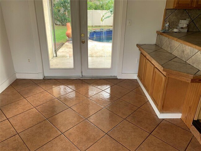 Building Photo - 1500 Magnolia Ave