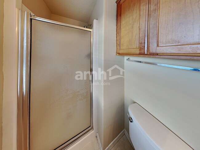 Building Photo - 34607 Rocky Ct