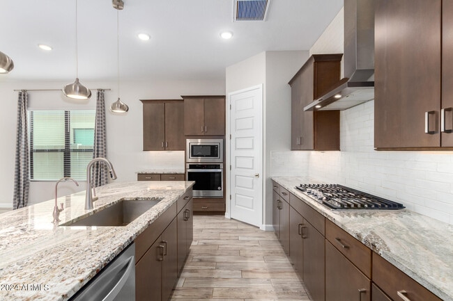Building Photo - 17719 N 50th Way