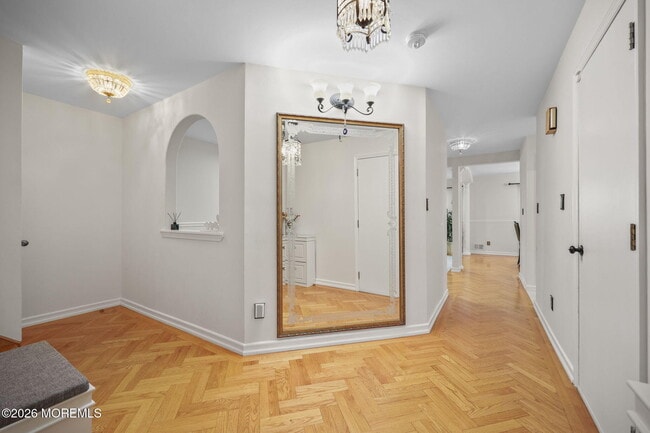 Building Photo - 10 Kinglet Ave