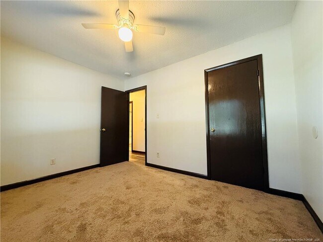 Building Photo - 6673 Vaughn Rd