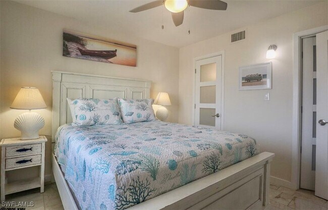 Building Photo - 7400 Estero Blvd