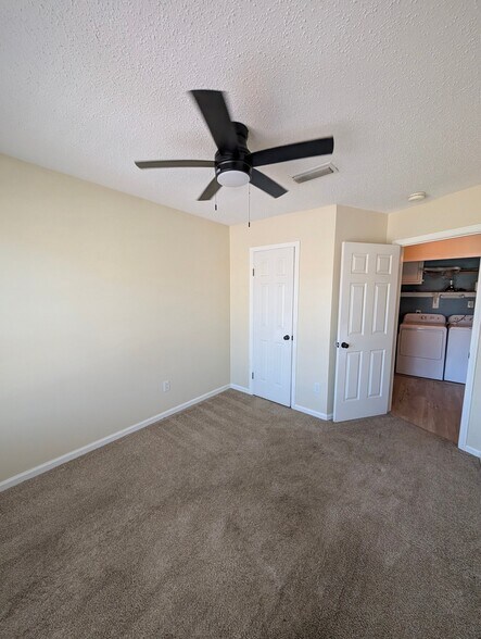Building Photo - 4211 Minnard Ct