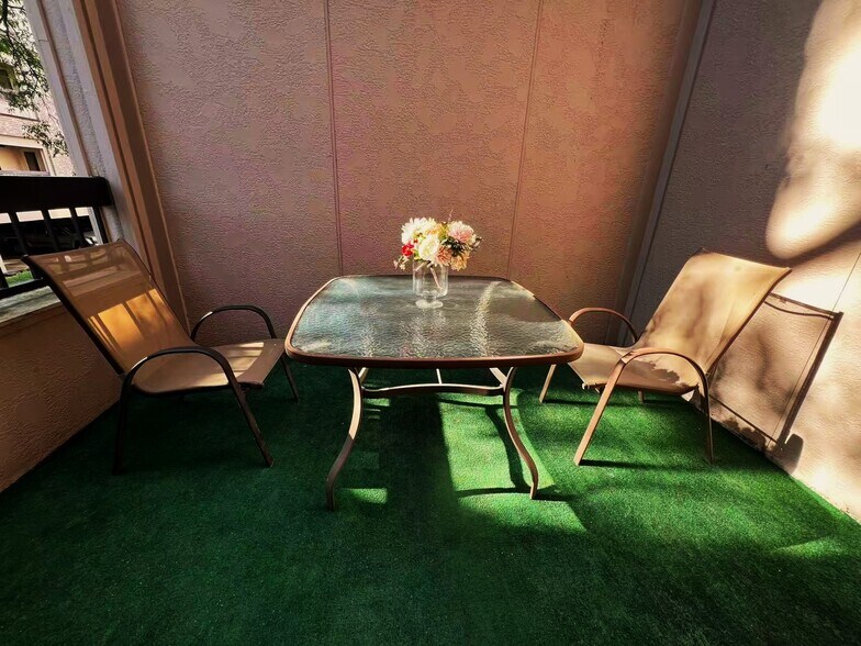 Building Photo - 2207 S Braeswood Blvd