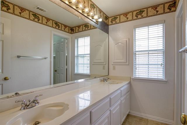 Building Photo - 3913 Dunwich Dr