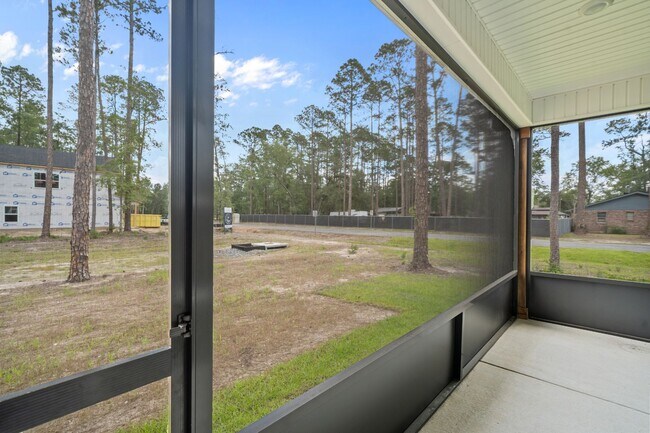 Building Photo - 145 Waters Cir