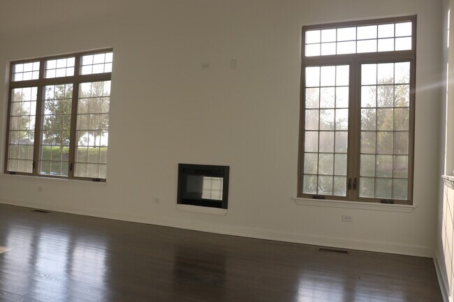 Building Photo - 12724 Wild Rye Ct