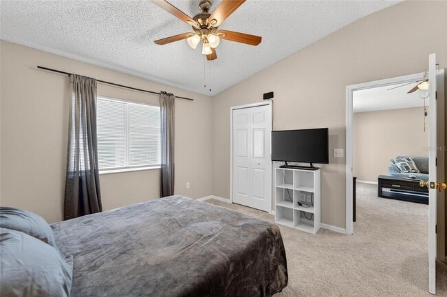 Building Photo - 11812 Lynmoor Dr