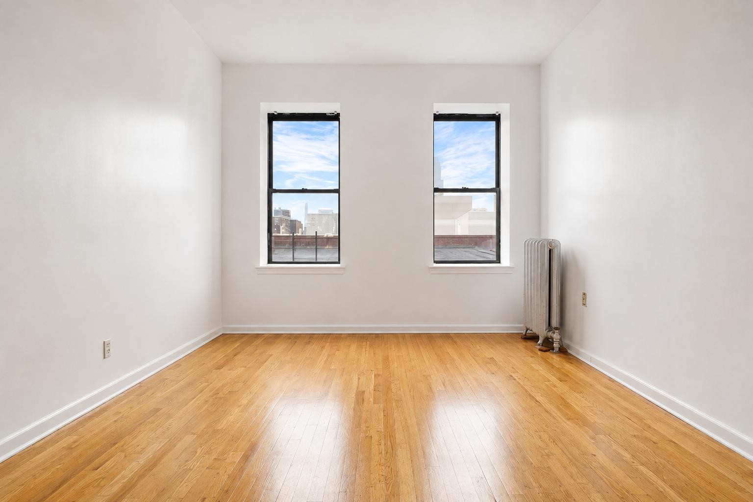 Building Photo - 201 W 105th St