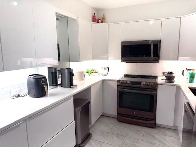 Building Photo - 2870 Pharr Ct S Northwest