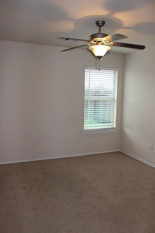 Building Photo - 3043 Heather Grove Lane