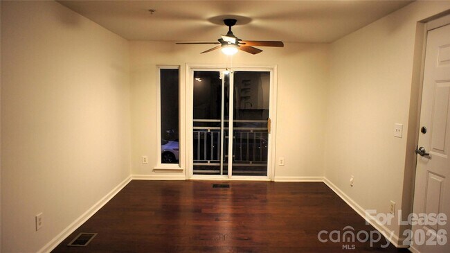 Building Photo - 3537 Warp Street