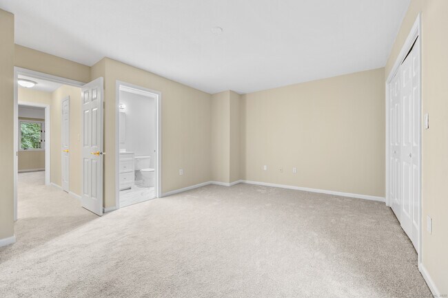 Building Photo - 239 New Britain Ave
