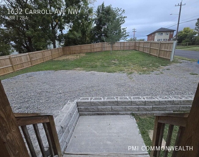 Building Photo - 1632 Carroll Ave NW