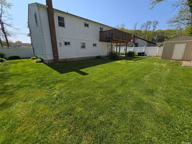 Building Photo - 33 Hilltop Ln