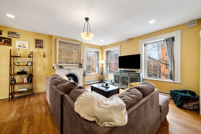 Building Photo - 468 Shawmut Ave