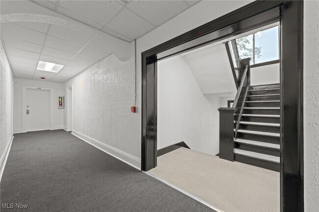 Building Photo - 13671 Euclid Ave