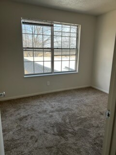 Building Photo - 184 Oak Hill Ln