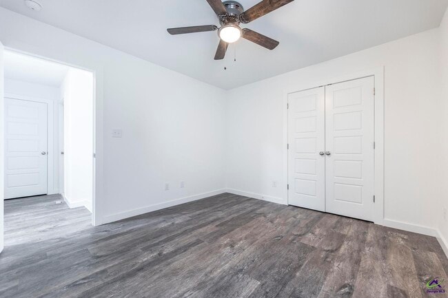 Building Photo - 100 Leisure Pointe Rd