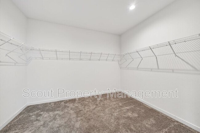 Building Photo - 28113 Echo Ct.