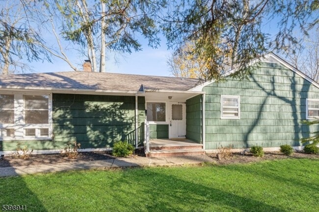 Building Photo - 57 Essex Ave