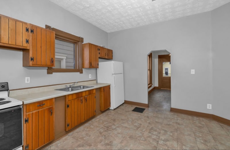 Building Photo - 114 Jay St