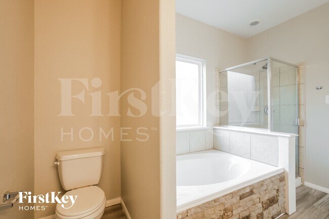 Building Photo - 18103 Iris Edge Way