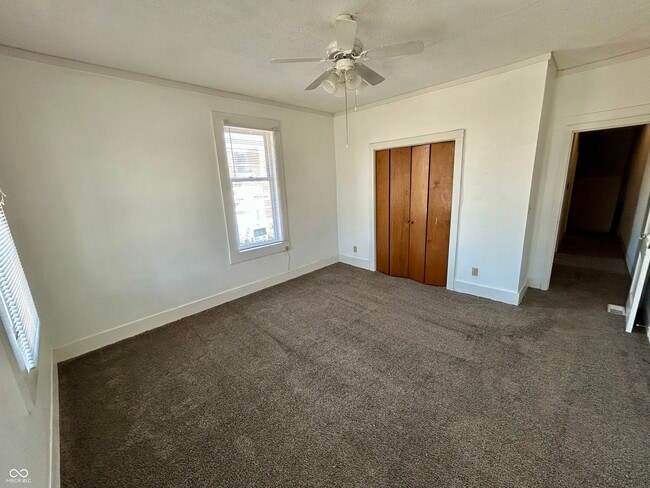 Building Photo - 639 Stevens St