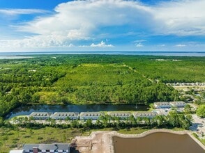 Building Photo - 212 Kara Lake Dr