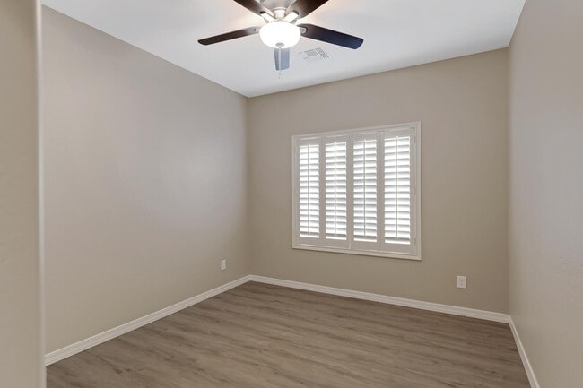 Building Photo - 26239 N 166th Ave