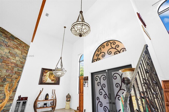 Building Photo - 5040 SW 159th Ave