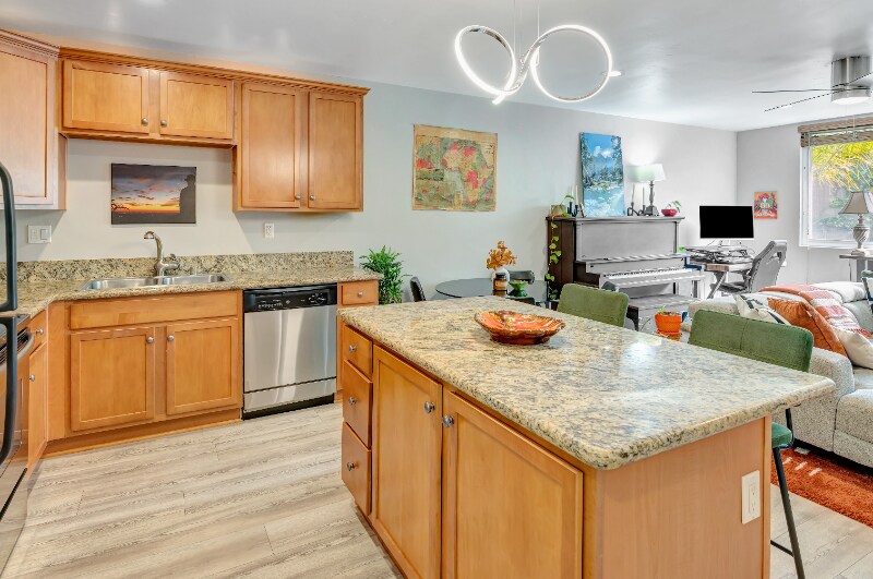 Building Photo - 4501 Collwood Blvd
