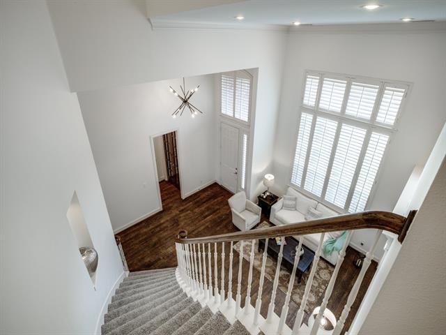 Building Photo - 5860 Red Hill Ln