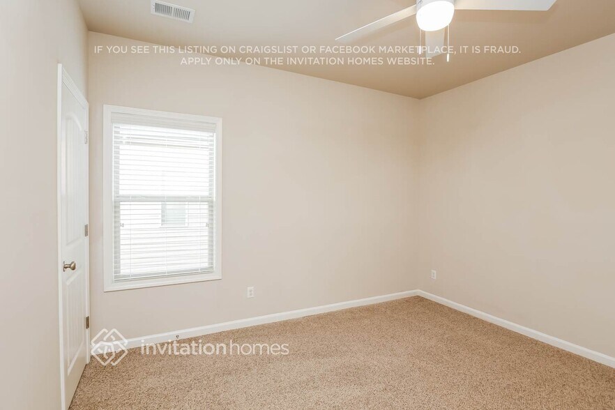 Building Photo - 5353 Catrina Way