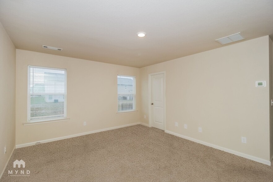 Building Photo - 137 Innis Brk Cir SW