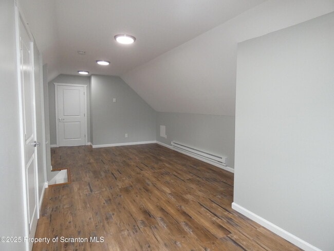 Building Photo - 620 Sanderson Ave