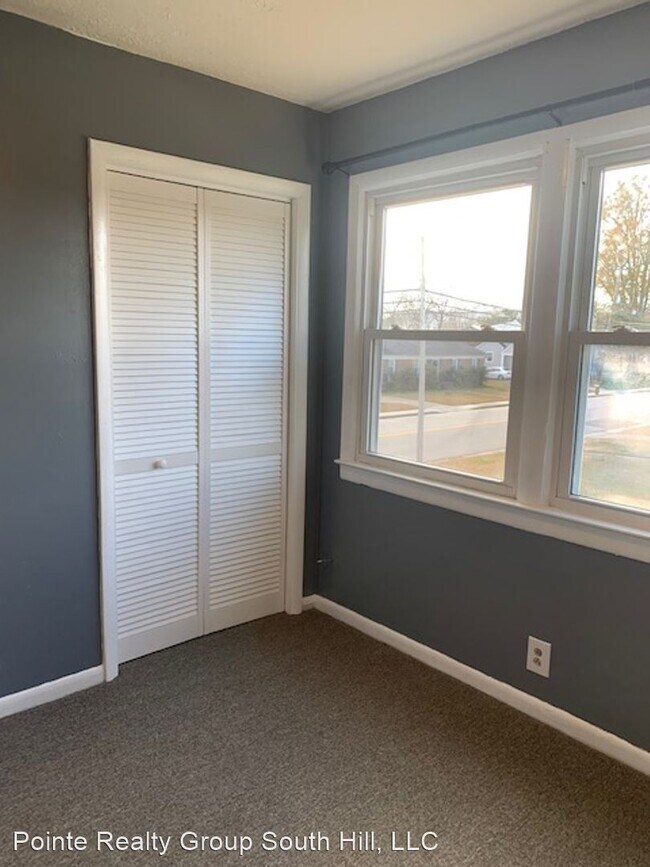 Building Photo - 3 br, 1.5 bath House - 13147 Lee Avenue