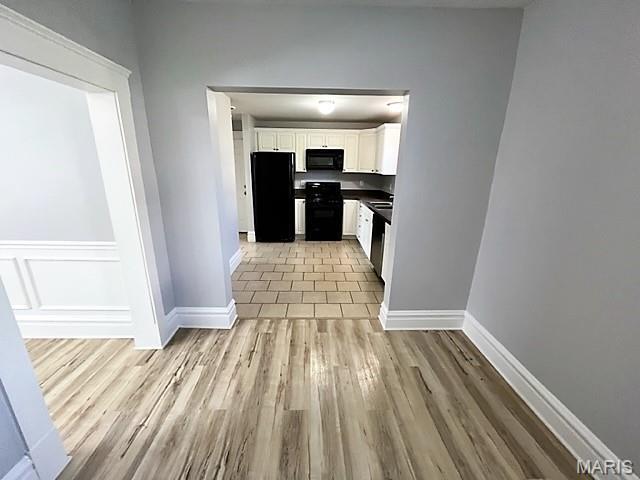 Building Photo - 7148 Kensington Ave